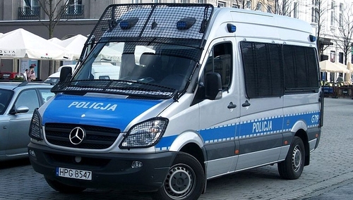 Po nagonce w mediach policjant złożył zawiadomienie o popełnieniu przestępstwa