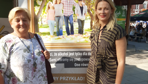 Odeta Moro i dr Aleksandra Piotrowska promowały "W Rodzinie Siła" podczas 49. Chmielaków Krasnostawskich