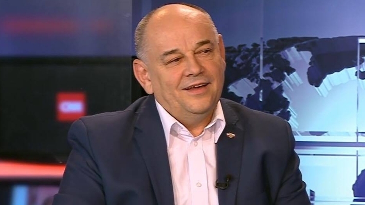 Adam Mazguła: "Skrajna prawica chce krzyczeć: „My chcemy Boga”. Znowu ukrzyżować czy deportować?"
