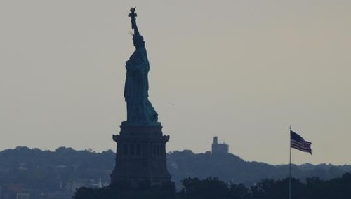 Beata Mateusiak-Pielucha: Demokracji się nie ustanawia - Demokrację się tworzy