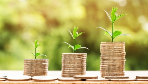 Zbigniew Kuźmiuk: Polska w czołówce krajów UE z najwyższym poziomem wzrostu wynagrodzeń w 2018 roku