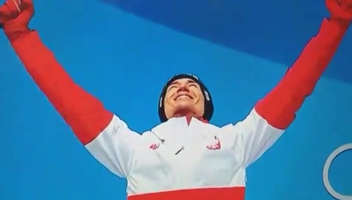 [video] Kamil Stoch odebrał złoty medal w Pjongczang