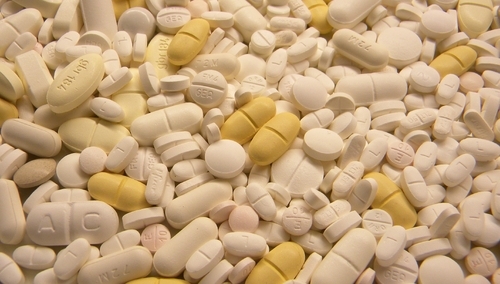 [Wideo] CBŚP rozbiło gang wyprowadzający refundowane leki