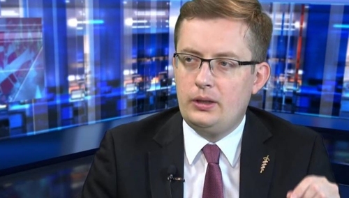 "Władze nie miały pomysłu". Robert Winnicki skomentował zamieszanie wokół Marszu Niepodległości 