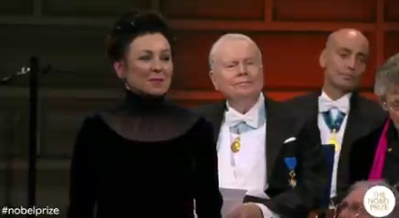 Olga Tokarczuk odebrała literackiego Nobla