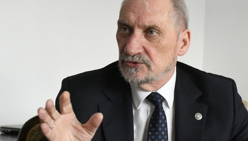 Antoni Macierewicz skomentował decyzję w sprawie gen. Kraszewskiego: "Fakty są bezsporne"