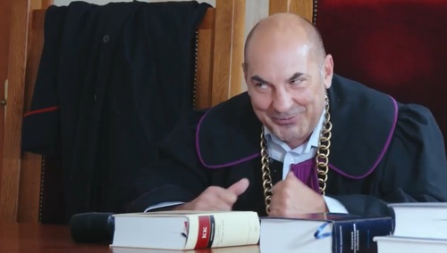 Skandal! "Iustitia" publikuje przed wyborami spot o charakterze politycznym. Apolityczni sędziowie?