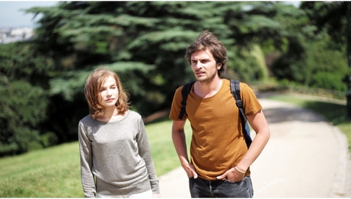 "Co przynosi przyszłość": cierpienia niemłodej Francuzki