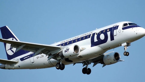 LOT zwalnia dyscyplinarnie strajkujących pracowników. Związek komentuje: Prezes to barbarzyńca