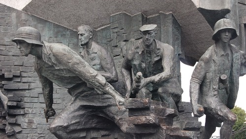 Jerzy Bukowski: Czy, gdzie i kiedy stanie w Krakowie pomnik AK?