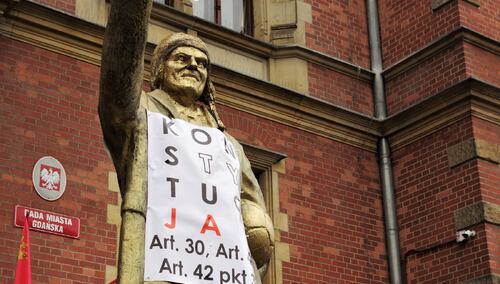 Stało się: Rada Miasta Gdańska złamała konstytucję?