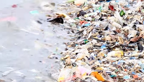 Walka z nielegalnymi składowiskami trwa. Kolejne zarzuty