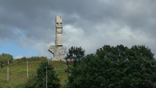 Dorota Kania o Westerplatte: "Dziś znaleziono szczątki żołnierza Września. Pani Dulkiewicz milczy"