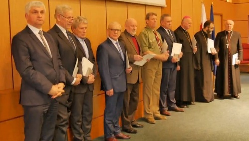 Medale 100-lecia Odzyskania Niepodległości wręczono pięćdziesięciu Podlasiakom