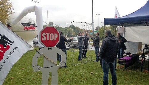 Pracownicy sądów i prokuratury rozbiją jutro przed Ministerstwem Sprawiedliwości miasteczko protestacyjne