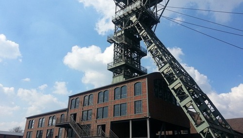 Wsparcie dla Jastrzębskich Zakładów Remontowych