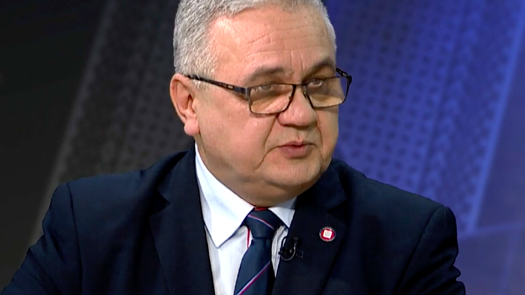 Kto jest najbardziej narażony na koronawirusa? GIS odpowiada