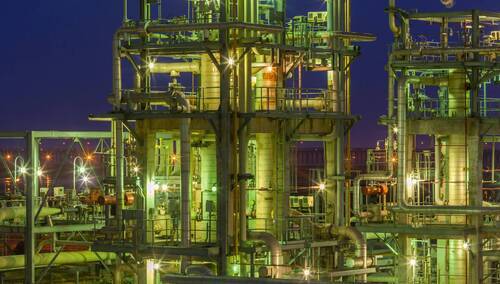 Rafineria - zdjęcie ilustracyjne