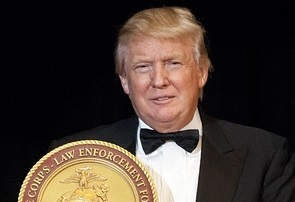 Czy Trump wiedział o włamaniu się Rosjan do skrzynek mailowych Komitetu Wyborczego Partii Demokratycznej?