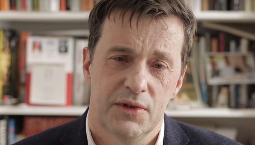 [video] W. Gadowski: Za demonstracjami na Słowacji stoją organizacje Sorosa.Czy to czegoś nie przypomina?