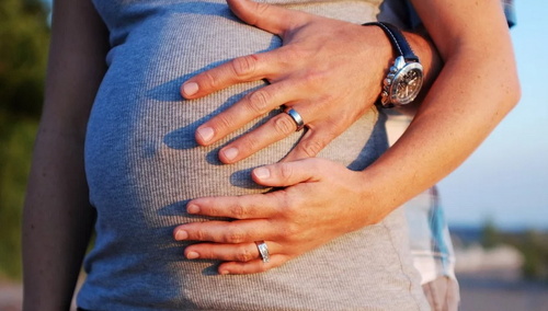 Stanisław Karczewski: "Kobiety w ciąży będą mogły korzystać z programu Ciąża+, czyli darmowych leków"