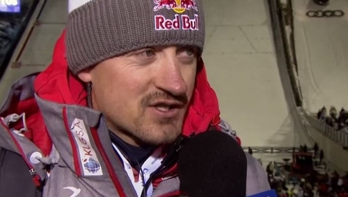 "Wyborcza" atakowała pobożność polskich skoczków. Adam Małysz odpowiada: "Jestem zbulwersowany"