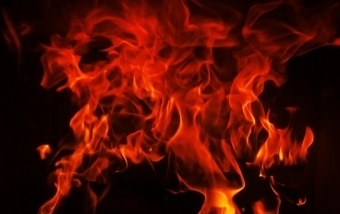 "Times of Israel"- w Paryżu znaleziono spalone ciało ocalałej z Holokaustu. To kolejna tego typu zbrodnia