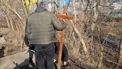 Krzyż na Kopcu Powstania Warszawskiego