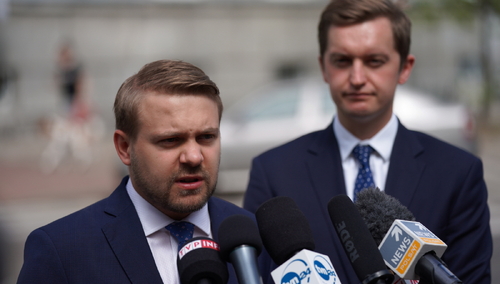 "Tego typu sytuacje są niedopuszczalne". Poseł PiS domaga się przeprosin od Trzaskowskiego