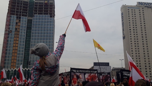 [na żywo] Ruszył Marsz Niepodległości 2019! "Miej w opiece Naród cały"