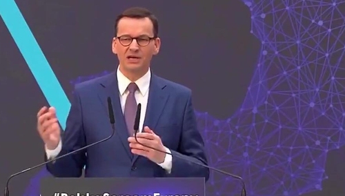 [video] Premier: Będziemy walczyć o wolność słowa w internecie, to jest dla nas niezbywalny imperatyw...