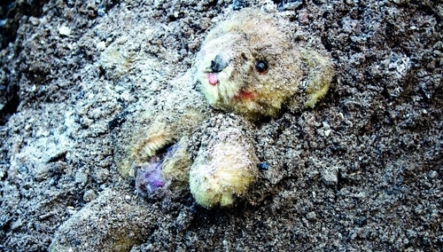 Na oczach świata syryjskie społeczeństwo przeżywa prawdziwy dramat. Brakuje praktycznie wszystkiego