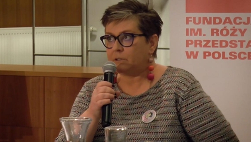 [video] Podleśna: „Nie rozklejałam wlepek z Matką Boską na przenośnych toaletach i śmietnikach”