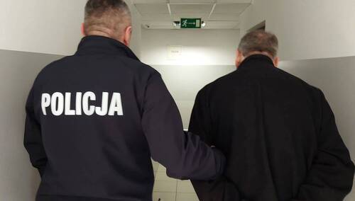 Zatrzymanie Ukraińca przewożącego plakaty propagujące nazizm