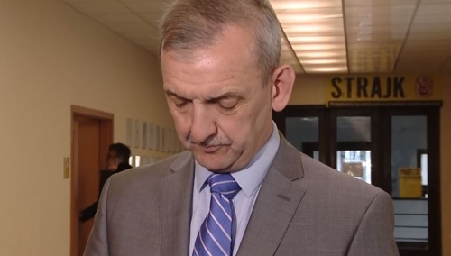 ZNP zapowiada strajk włoski. Lewandowski: Strajk? Broniarz oszukał nauczycieli, nikt mu nie wierzy