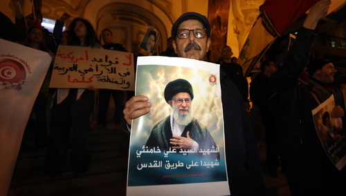 Plakat z Alim Chameneiem