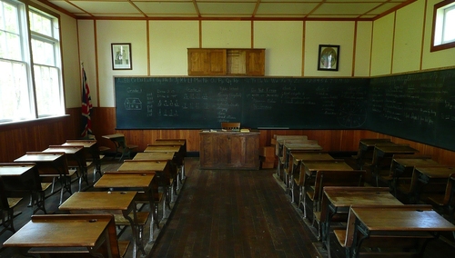 "Nauczycielska grypa" w czasie matur? ZNP rozważa masowe protesty 