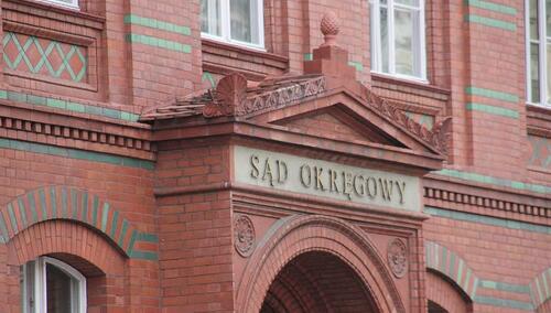 Sądy powinny przestrzegać prawa. "S" pisze do ministra Ziobry w sprawie "żółtych kartek"