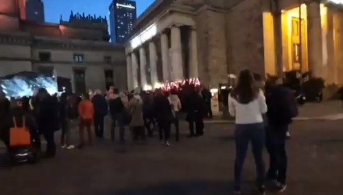 [video] Frekwencja na koncercie poparcia dla strajku ZNP... Cóż, Broniarz raczej się nie ucieszy