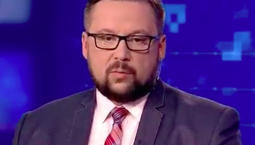 [video] „Niezbyt odpowiednie miejsce”. Poseł Lewicy o manifestacji LGBT pod oknem papieskim