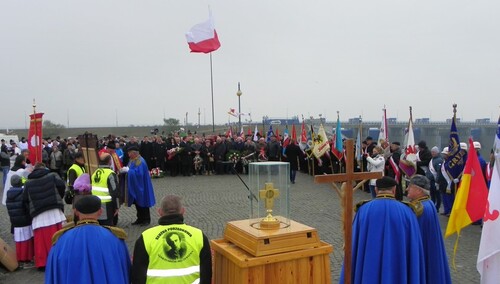 32.rocznica męczeńskiej śmierci bł. ks. Popiełuszki. Uroczystości na włocławskiej tamie