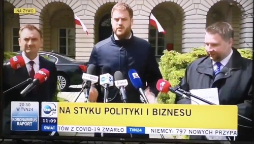 [video]  Posłowie PO zakłócili konferencję MZ. Nitras zaorany przez wiceministra