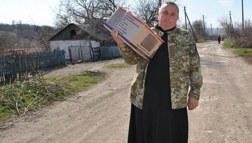 [Nasz Wywiad] Ksiądz z Donbasu: Bardzo mało mówi się o zaangażowaniu katolickich księży na Majdanie