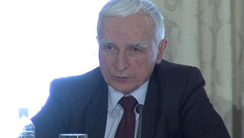 Atom "filarem polityki energetycznej Polski". Naimski zapowiedział rok powstania pierwszego reaktora