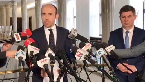 [video] Budka: "Kwestii związany z ochroną zdrowia nie powinno się wpisywać w bieżący kalendarz wyborczy"