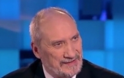 Macierewicz: Platformie pomieszała się własna polityczna tożsamość z potrzebami polskiej armii