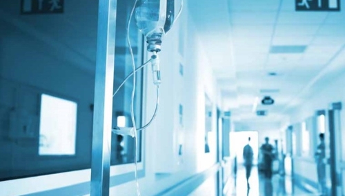 Nowy model opieki zdrowotnej: Lepszy dostęp do specjalistów czy betonowanie szpitali?