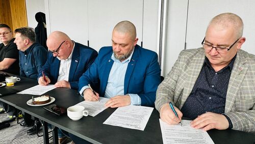 "Najlepsze negocjacje od lat". Solidarność podpisała porozumienie płacowe dla pracowników Toyoty