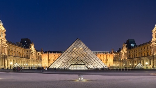 Luwr - muzeum sztuki w Paryżu