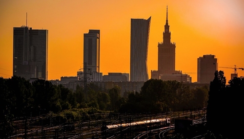 Dziś dzień czterech manifestacji w stolicy. Warszawa będzie przejezdna?